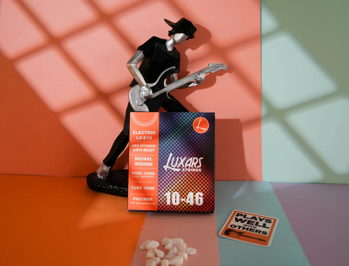 LUXARS LX-E10, embalagem de cordas de guitarra elétrica, vista frontal de um pacote