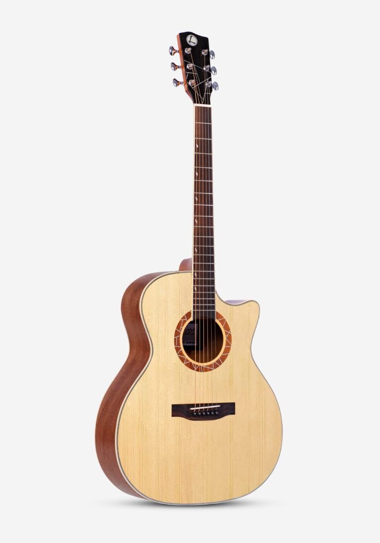 Guitarra acústica LUXARS M-D11S-N, vista frontal y lateral